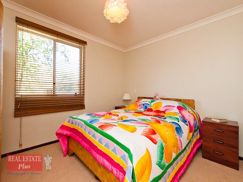 22 Jubilee Road, Forrestfield WA 6058