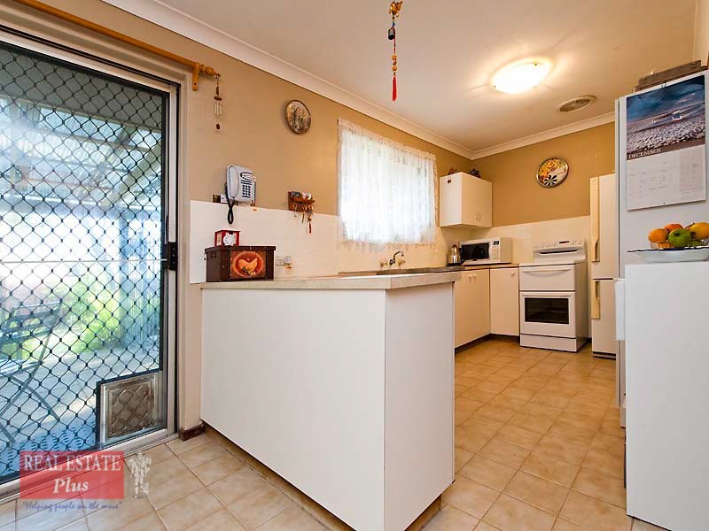 22 Jubilee Road, Forrestfield WA 6058