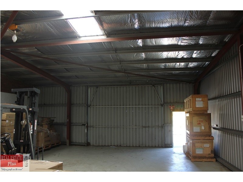 3,31 Morilla Road, Mundaring WA 6073