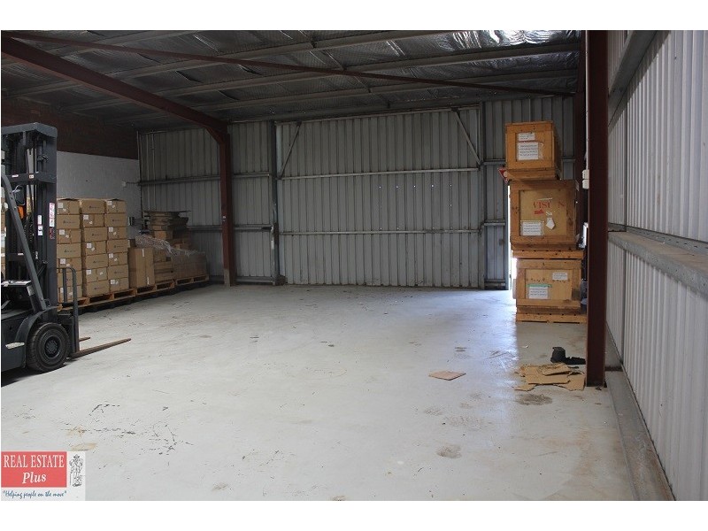 3,31 Morilla Road, Mundaring WA 6073