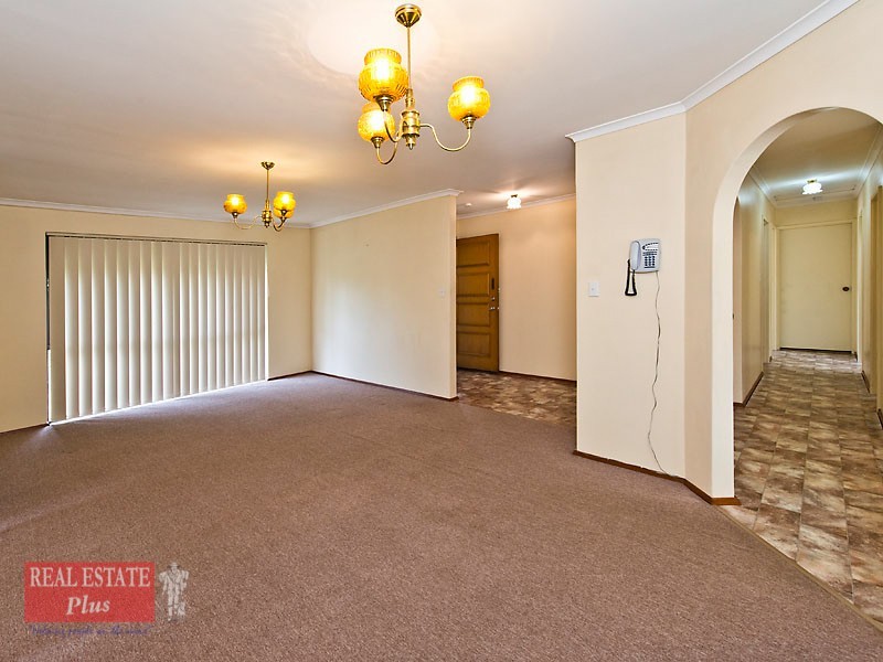13 Burtonia Way, Forrestfield WA 6058