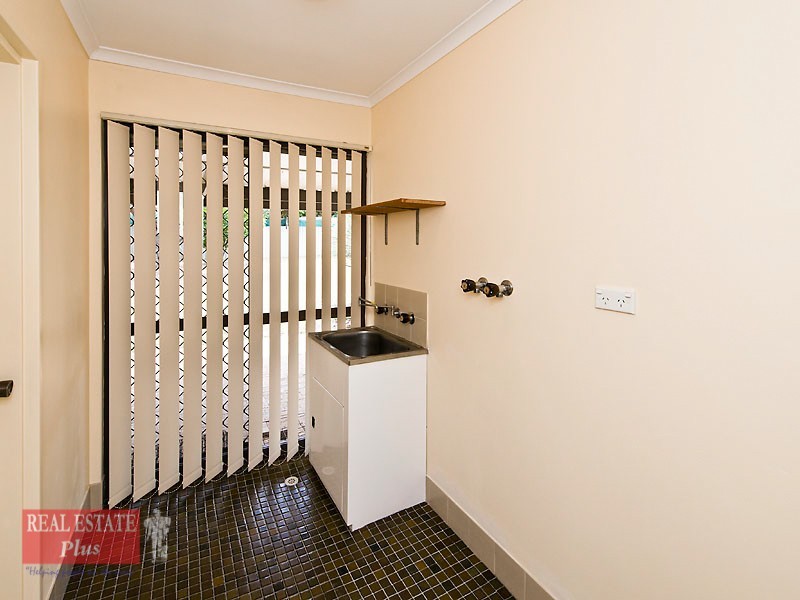 13 Burtonia Way, Forrestfield WA 6058