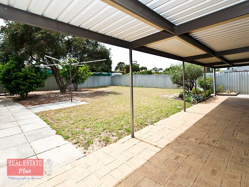 13 Burtonia Way, Forrestfield WA 6058