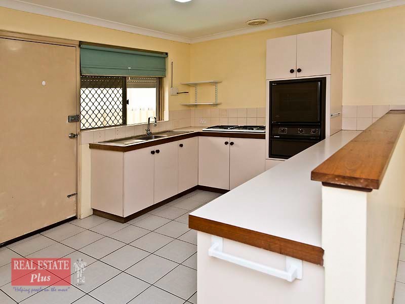 14/39 Woodmore Road, Langford WA 6147