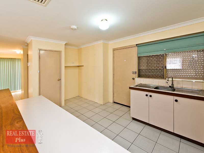 14/39 Woodmore Road, Langford WA 6147