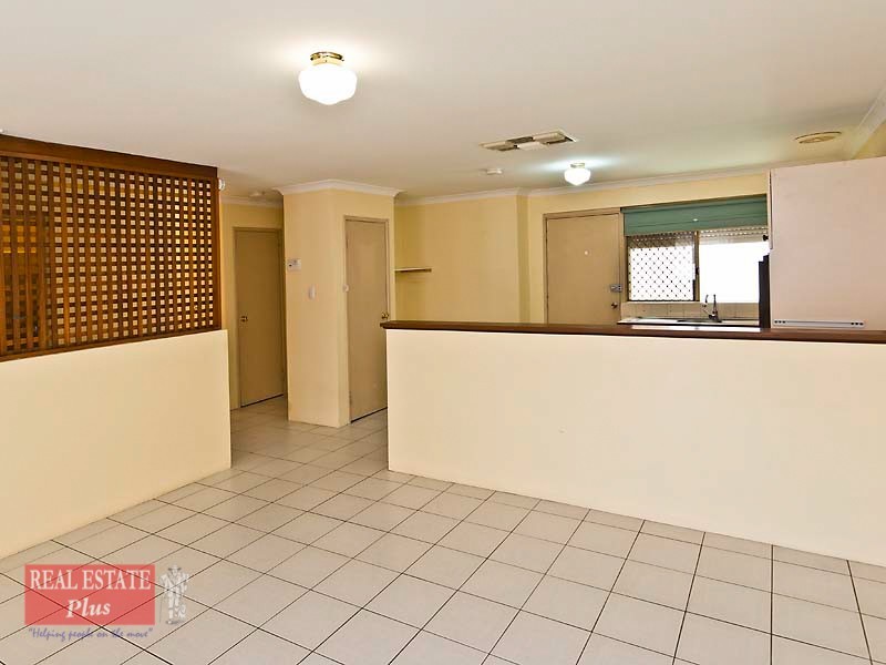 14/39 Woodmore Road, Langford WA 6147