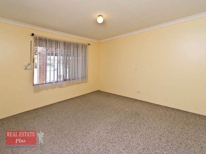 14/39 Woodmore Road, Langford WA 6147