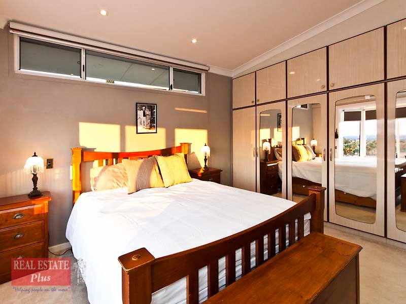 6 Forrest Road, Swan View WA 6056