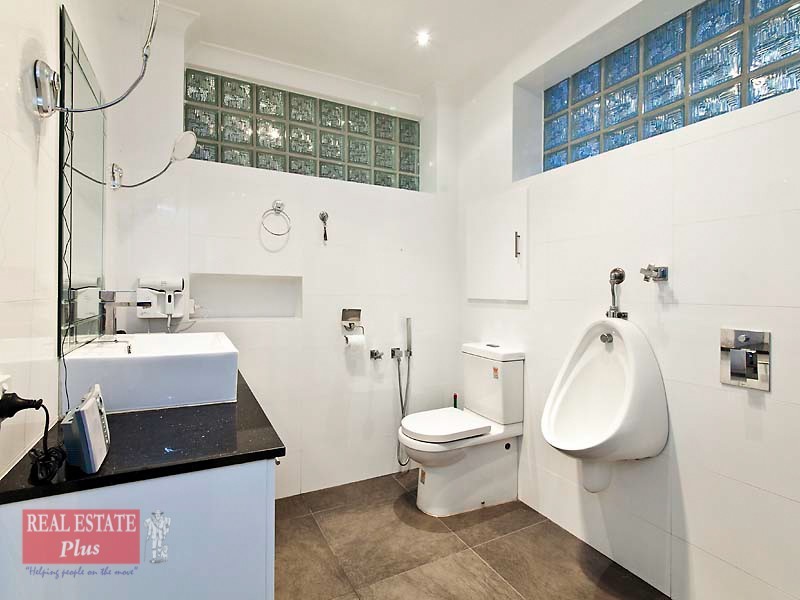 6 Forrest Road, Swan View WA 6056