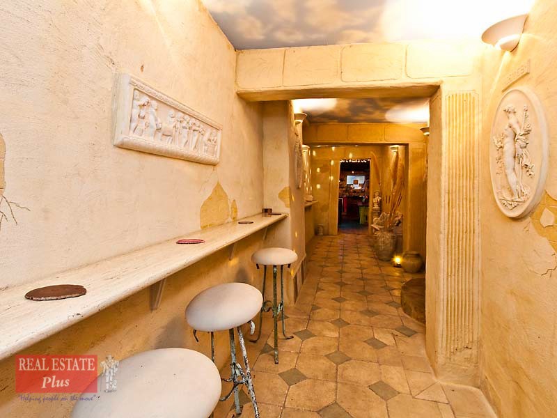 6 Forrest Road, Swan View WA 6056