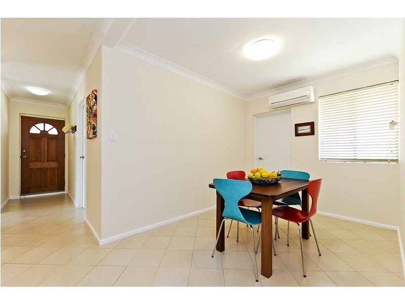 20 Ilex Way, Forrestfield WA 6058