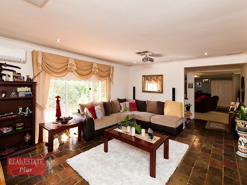 22 Narla Retreat, Stoneville WA 6081