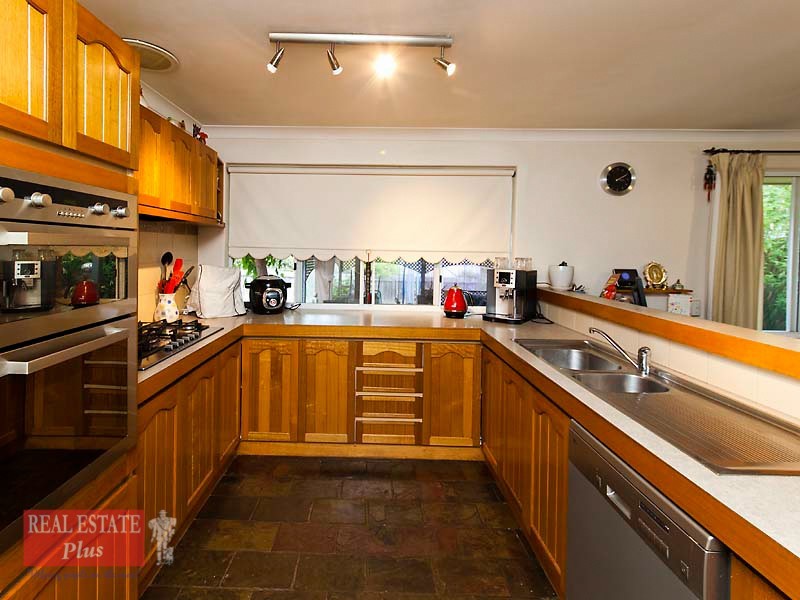 22 Narla Retreat, Stoneville WA 6081