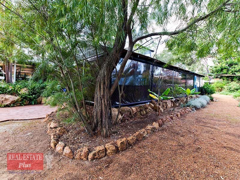 22 Narla Retreat, Stoneville WA 6081