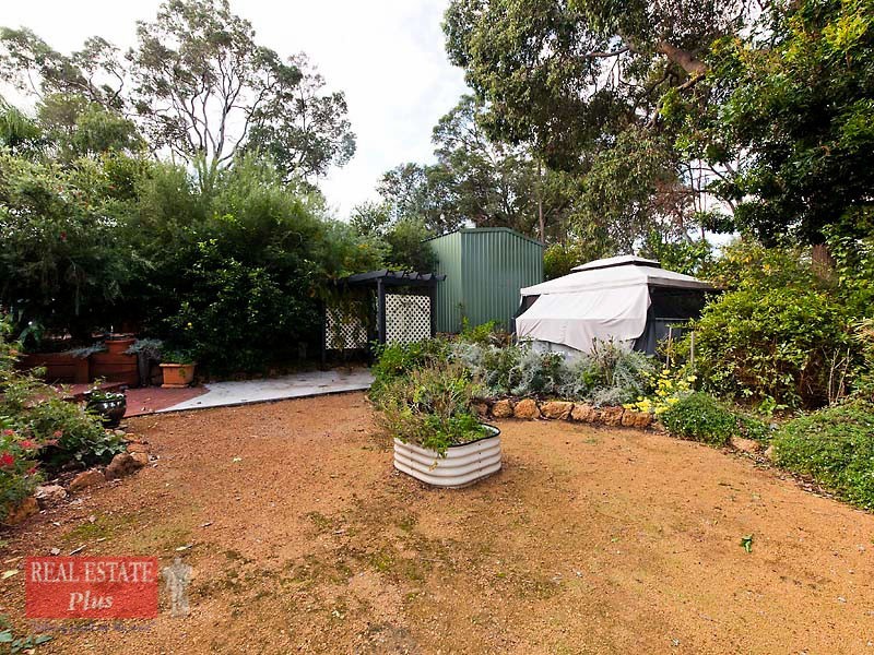 22 Narla Retreat, Stoneville WA 6081