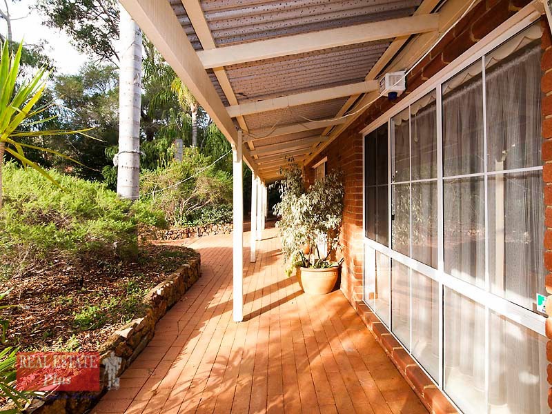 22 Narla Retreat, Stoneville WA 6081