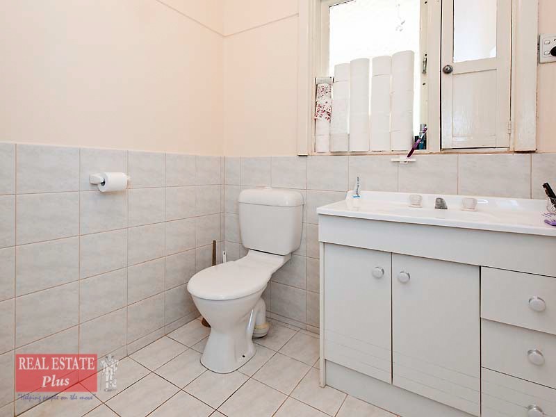 23 Coongan Avenue, Greenmount WA 6056