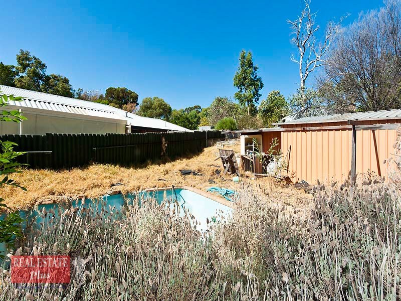23 Coongan Avenue, Greenmount WA 6056