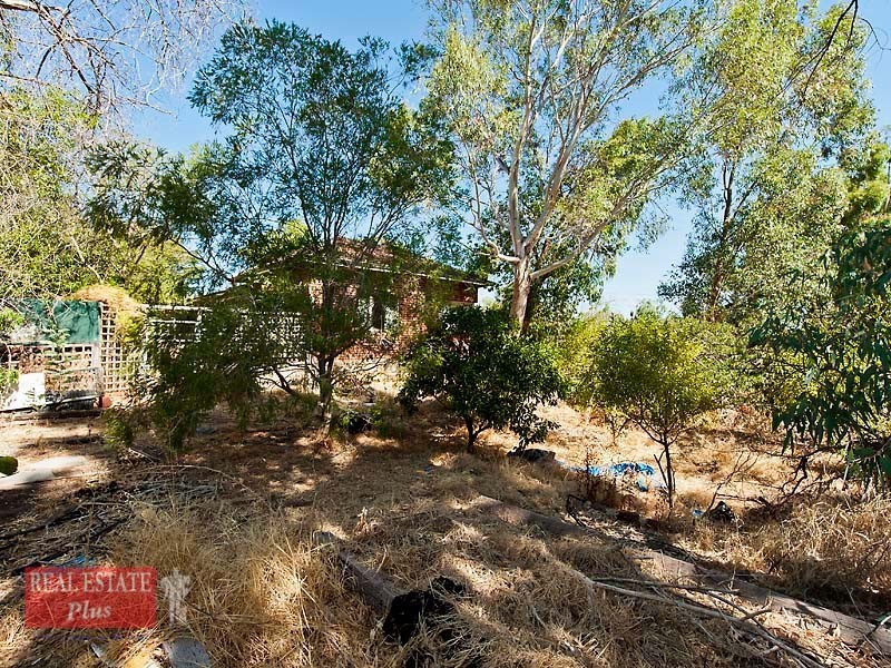 23 Coongan Avenue, Greenmount WA 6056
