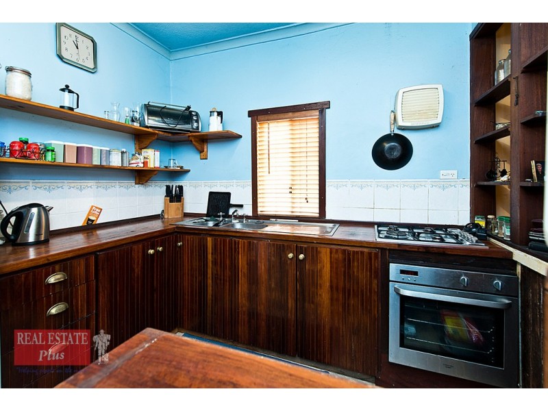 65 Clayton Street, Bellevue WA 6056