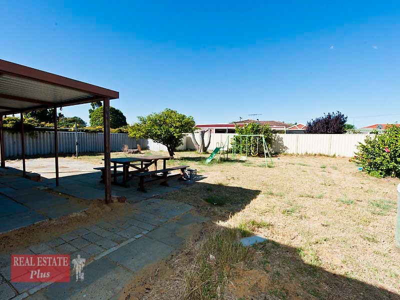 5 Kookaburra Crescent, High Wycombe WA 6057