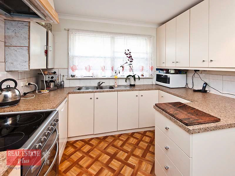 20 Dickson Drive, Middle Swan WA 6056