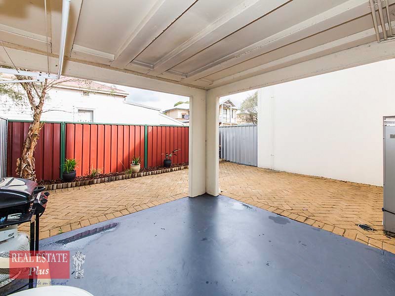 2/93 Great Northern Highway, Midland WA 6056