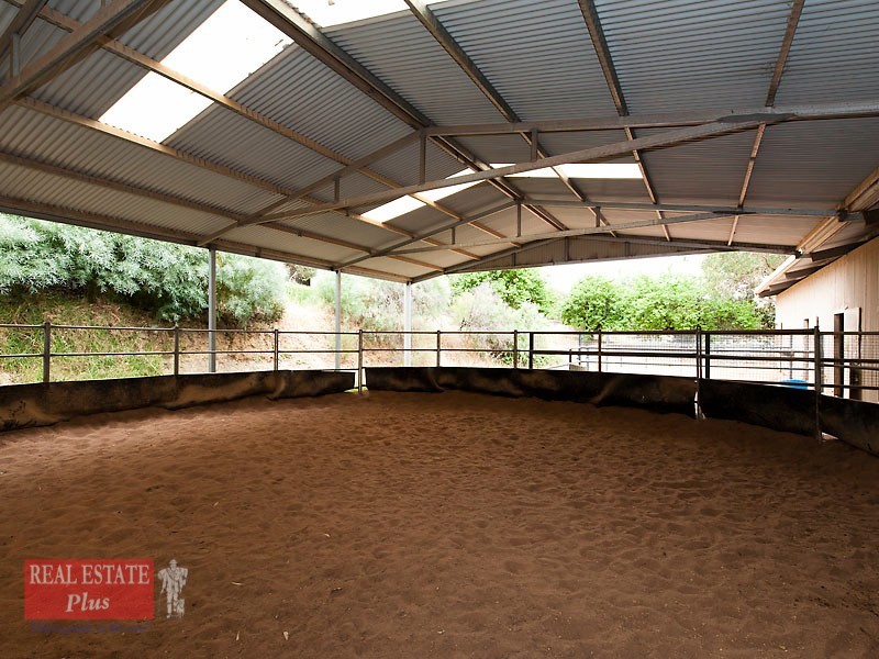 3010 Riley Road, Stoneville WA 6081