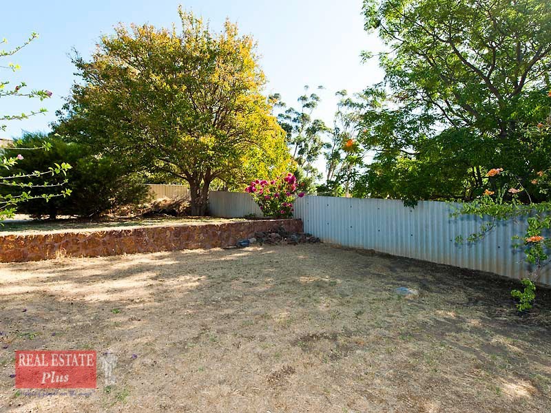 5 Fordham Drive, Swan View WA 6056