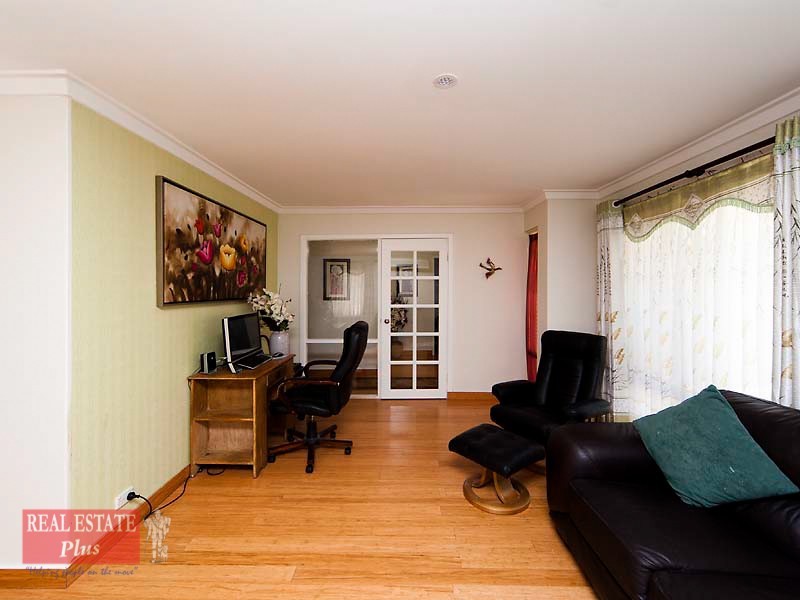 35 Wynne Street, Hazelmere WA 6055