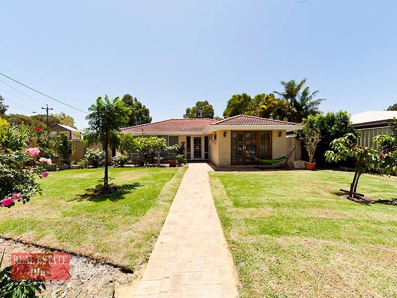 35 Wynne Street, Hazelmere WA 6055