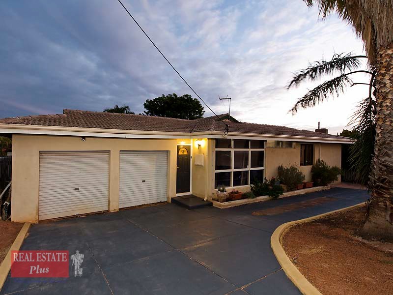 41 Connaught Street, Forrestfield WA 6058