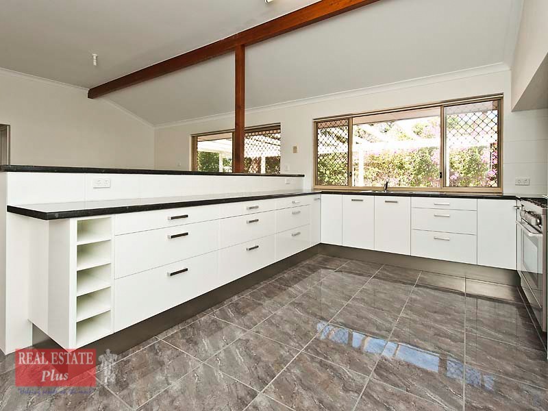 114 Cockman Cross, Stratton WA 6056