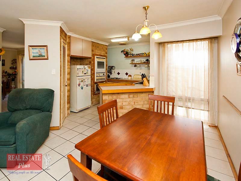 5 Williamson Lane, Stratton WA 6056