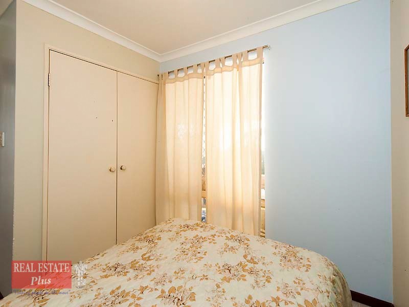 5 Williamson Lane, Stratton WA 6056