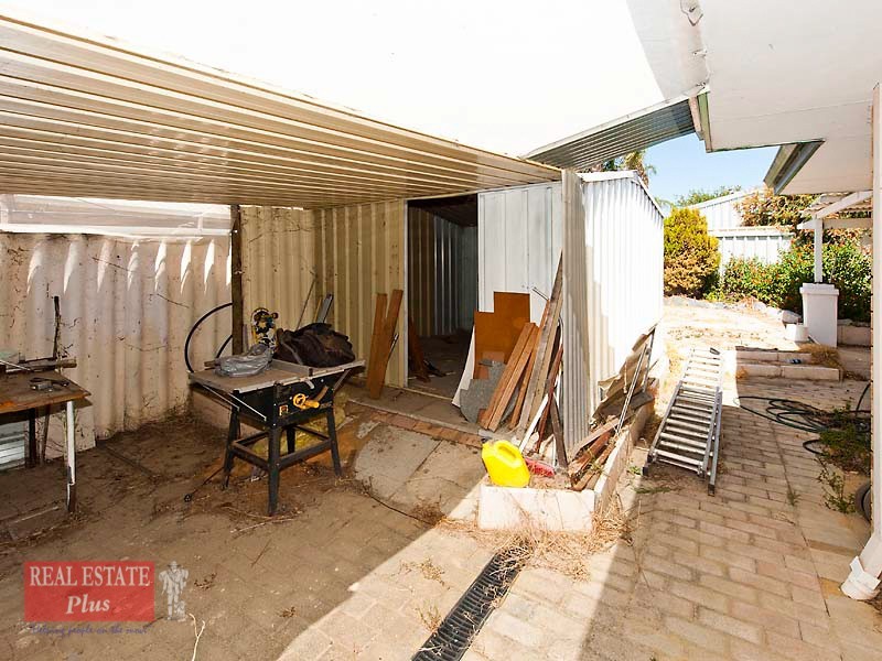 5 Williamson Lane, Stratton WA 6056