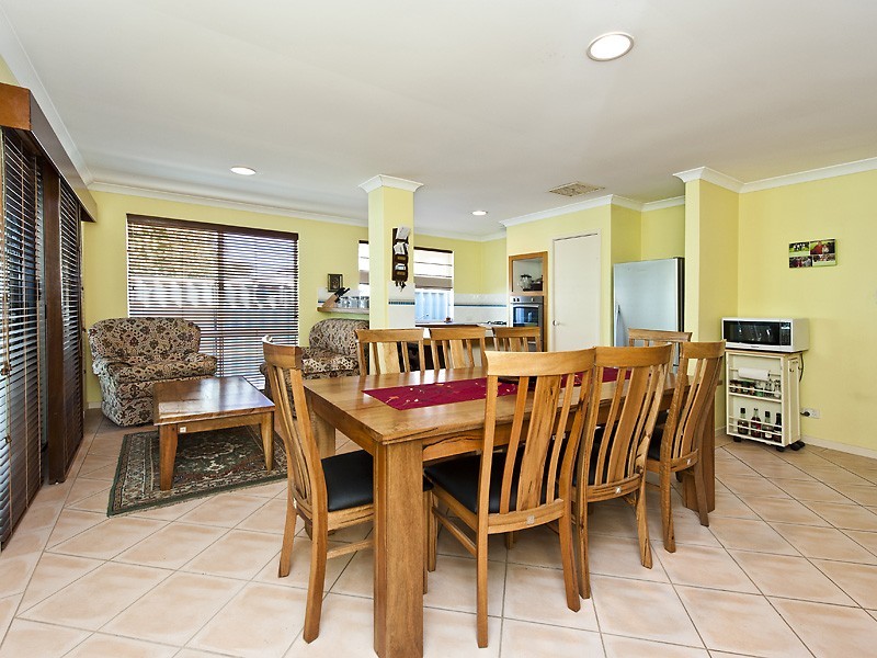 1, 4-6 Norn Close, South Guildford WA 6055