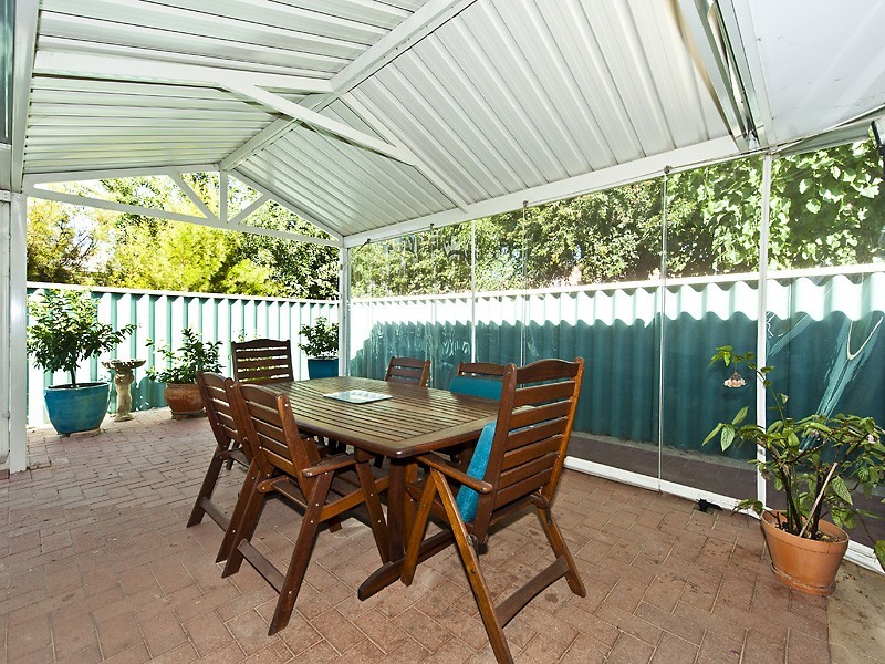 1, 4-6 Norn Close, South Guildford WA 6055