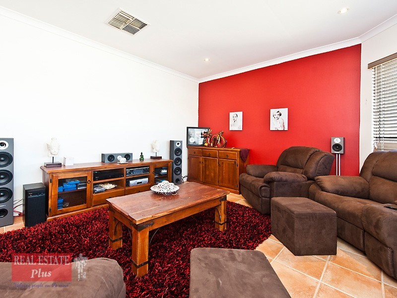 145 Fantail Crescent, Ellenbrook WA 6069