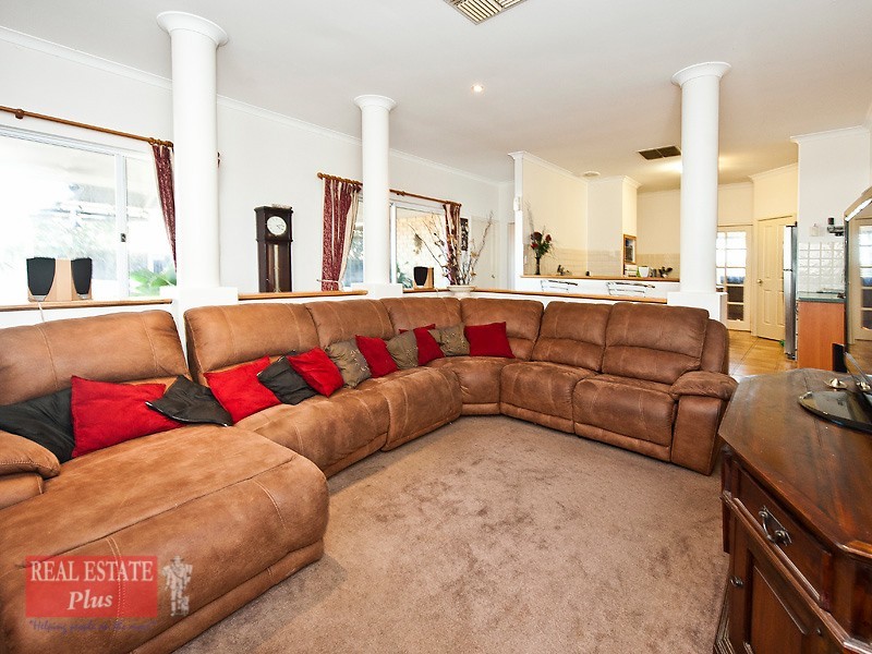 145 Fantail Crescent, Ellenbrook WA 6069