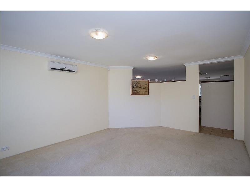 7 Oldenburg Pass, Stratton WA 6056