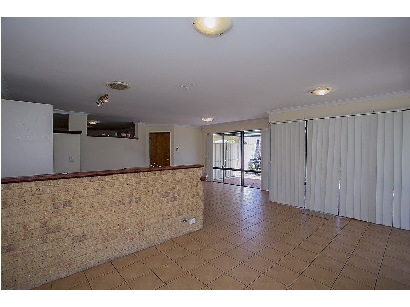 7 Oldenburg Pass, Stratton WA 6056