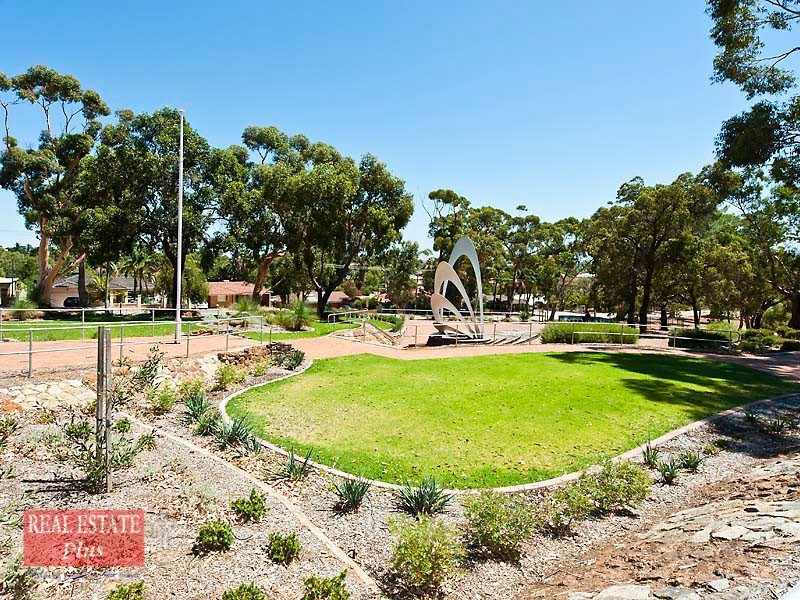 23A Innamincka Road, Greenmount WA 6056