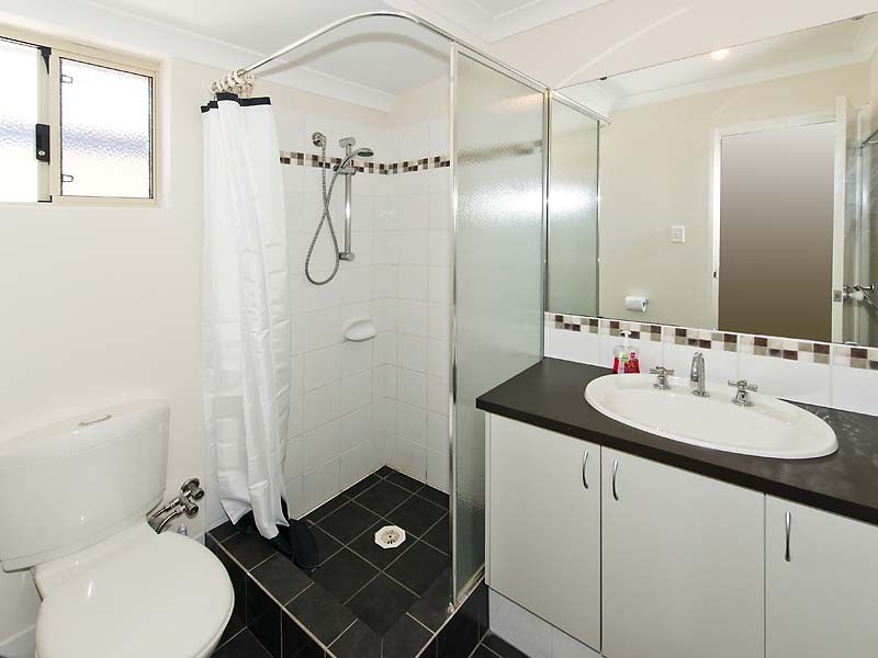 35 Milano Loop, Seville Grove WA 6112