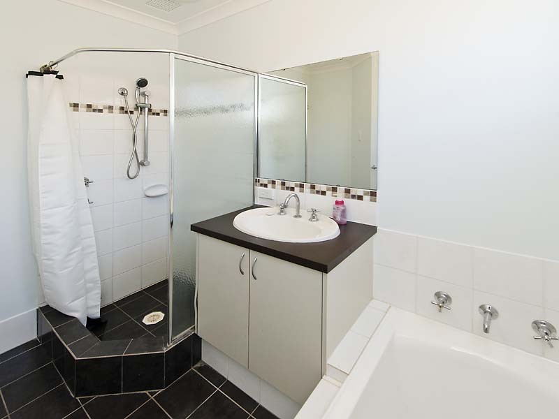 35 Milano Loop, Seville Grove WA 6112