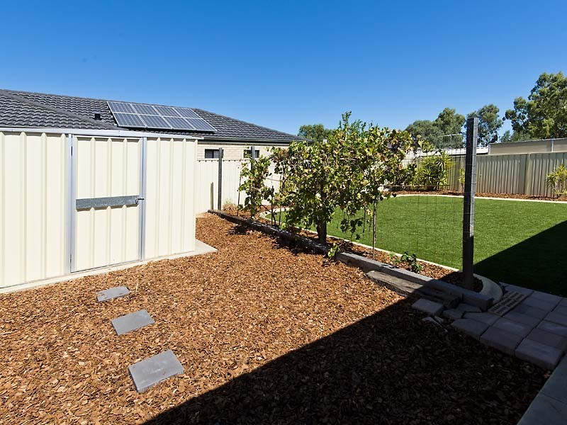 35 Milano Loop, Seville Grove WA 6112