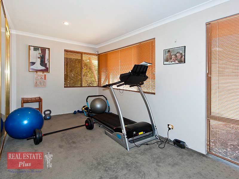41 Gallipoli Drive, Greenmount WA 6056