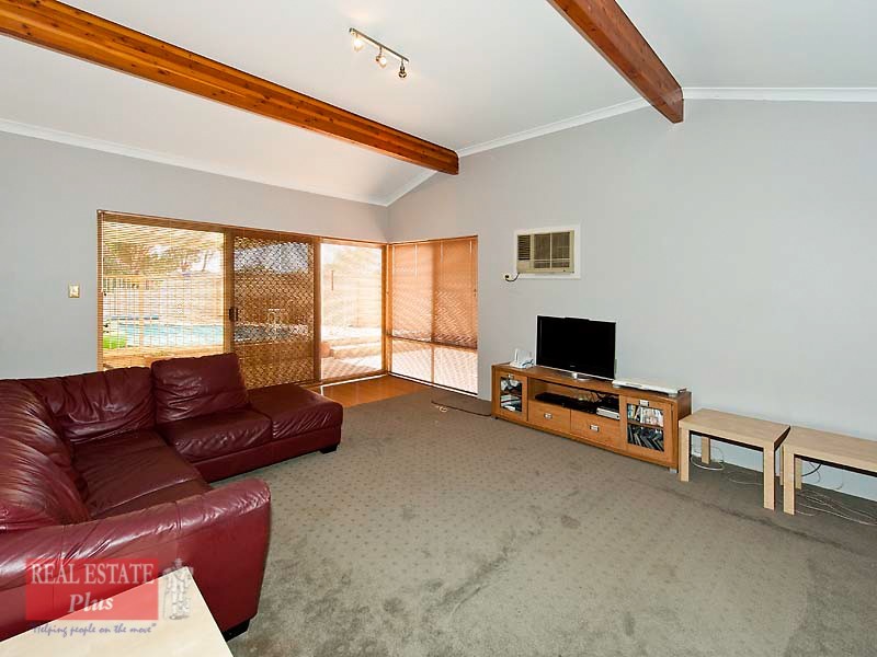 41 Gallipoli Drive, Greenmount WA 6056