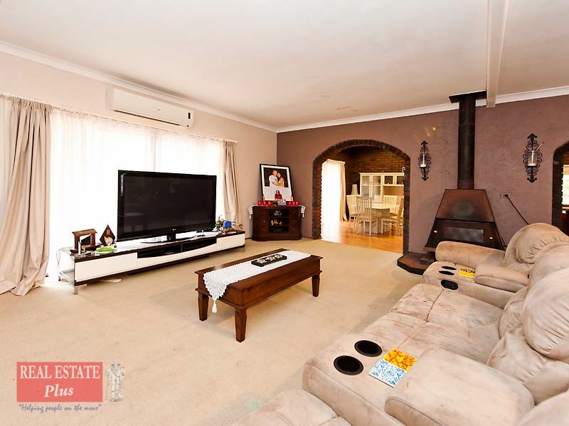 22 Waterfall Road, Forrestfield WA 6058