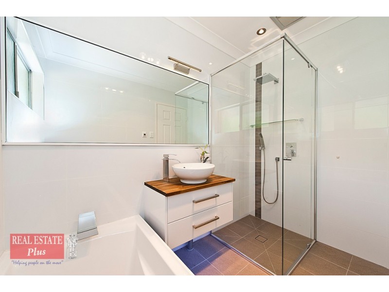 42 Carlisle Road, Kalamunda WA 6076